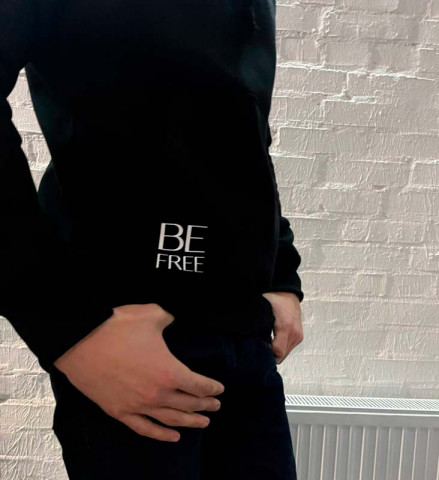 kup Bluza z kapturem Vnedorognik Man czarna